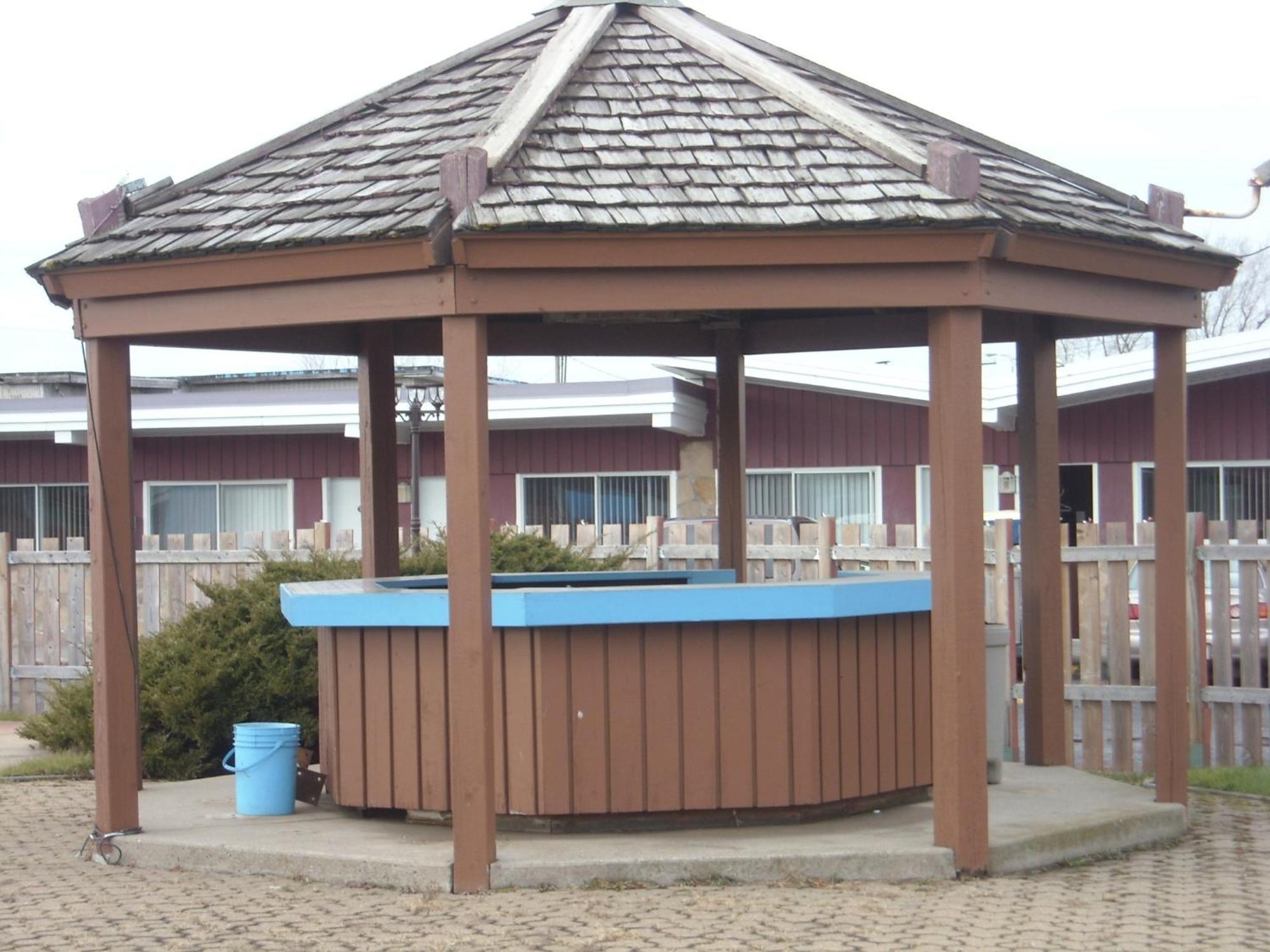 ونجويل Grand Motel Saint-Hubert المظهر الخارجي الصورة