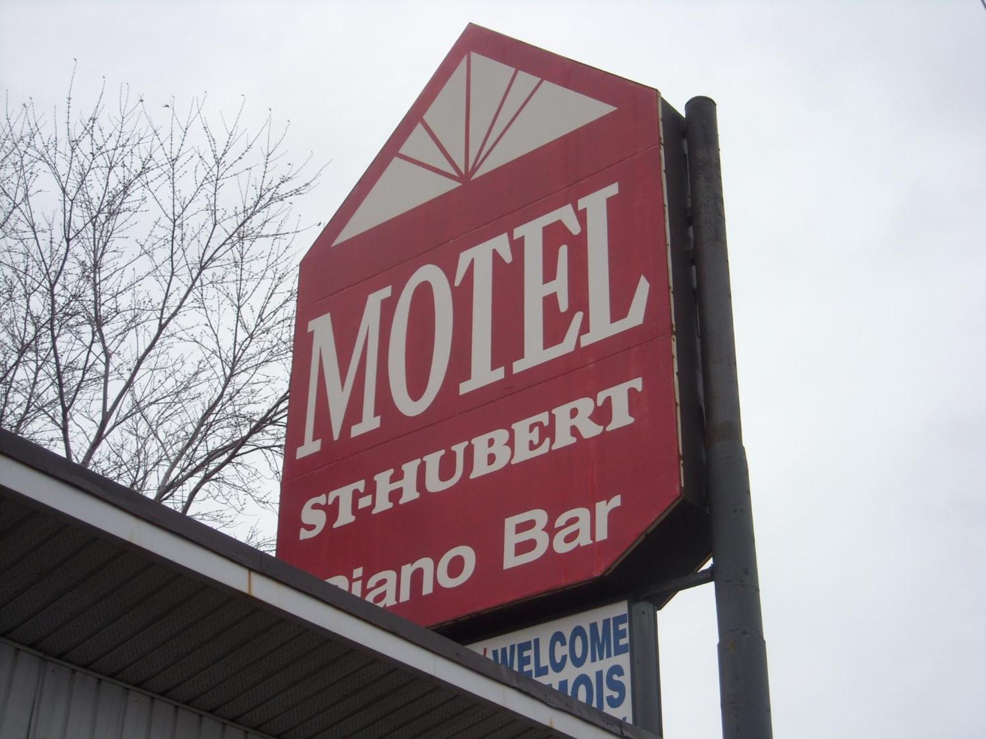 ونجويل Grand Motel Saint-Hubert المظهر الخارجي الصورة
