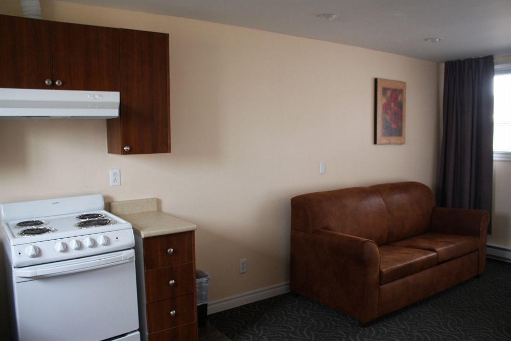 ونجويل Grand Motel Saint-Hubert المظهر الخارجي الصورة