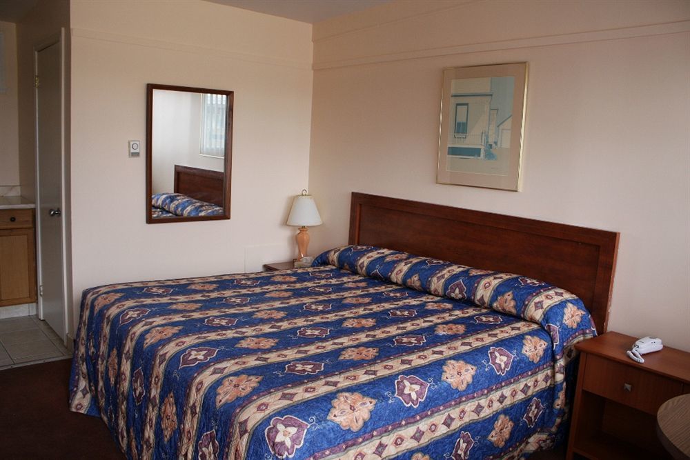 ونجويل Grand Motel Saint-Hubert المظهر الخارجي الصورة