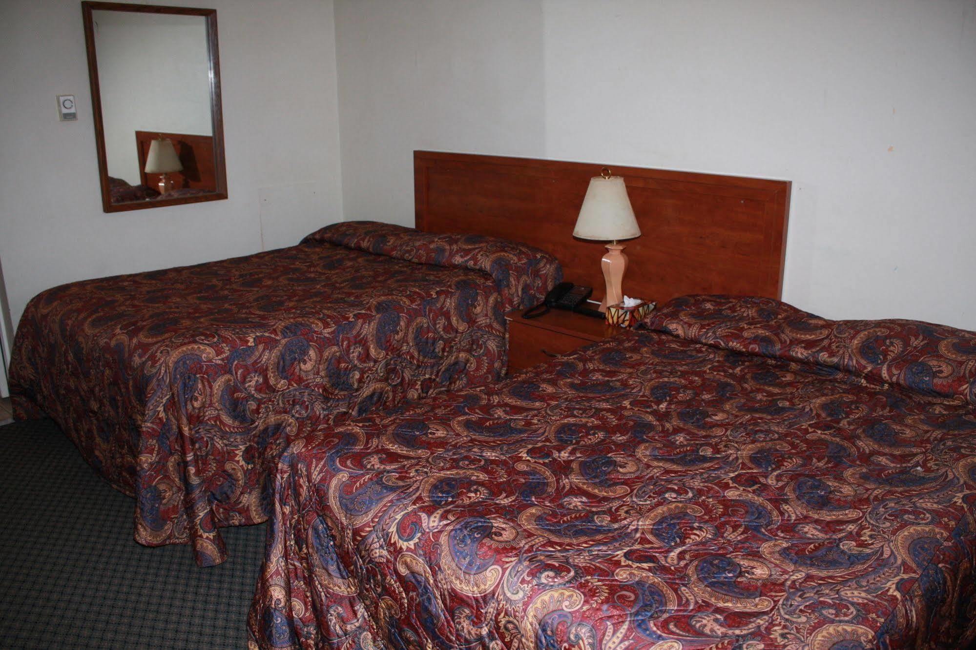 ونجويل Grand Motel Saint-Hubert المظهر الخارجي الصورة